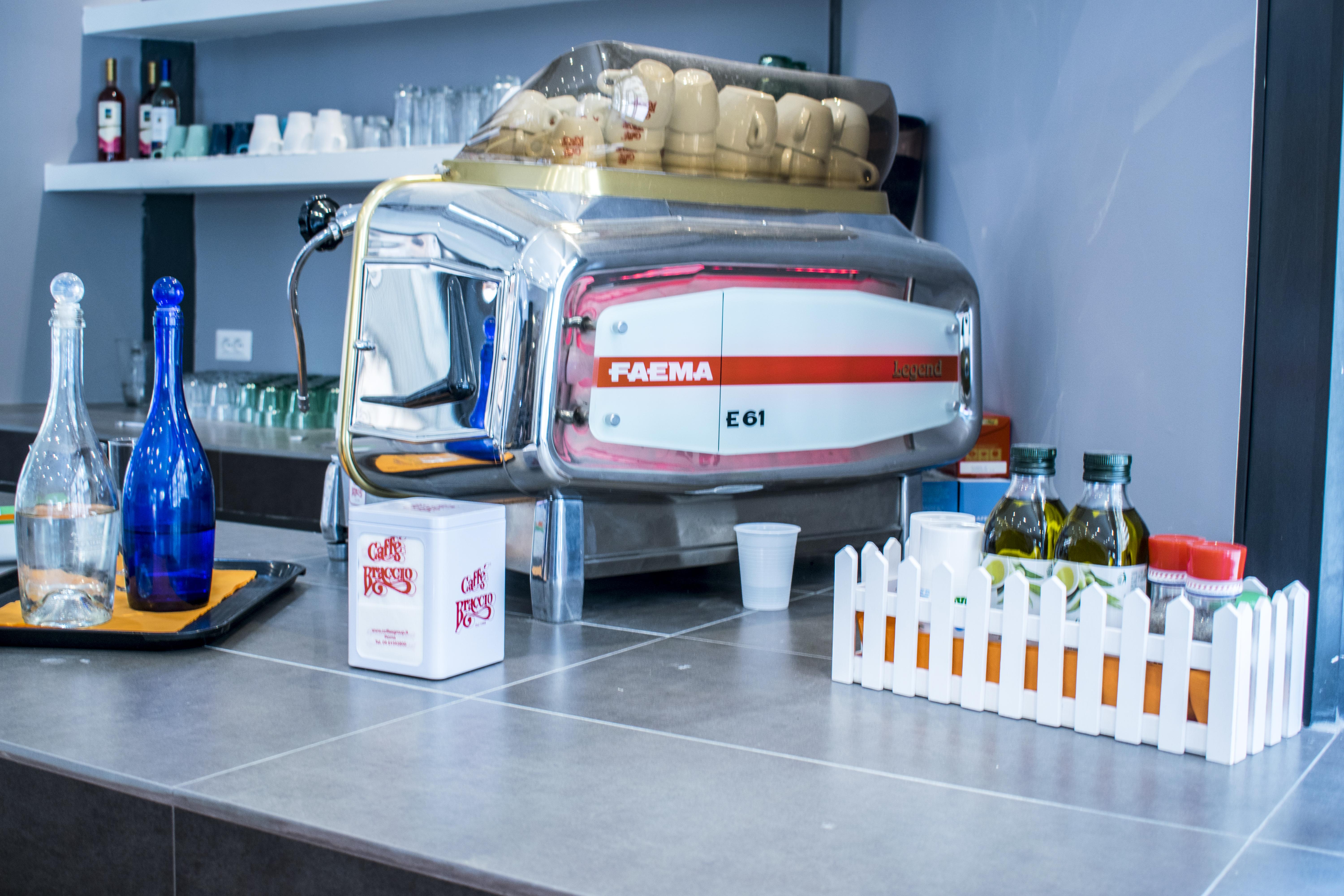 Hostel Trastevere Рим Экстерьер фото
